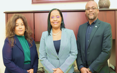 President of Industrial Tribunal of Bahamas and Executive Director of CAJS tour Freeport Smart Court